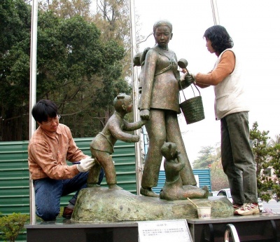 施金輝銅像的創作藝術家：王昭旺